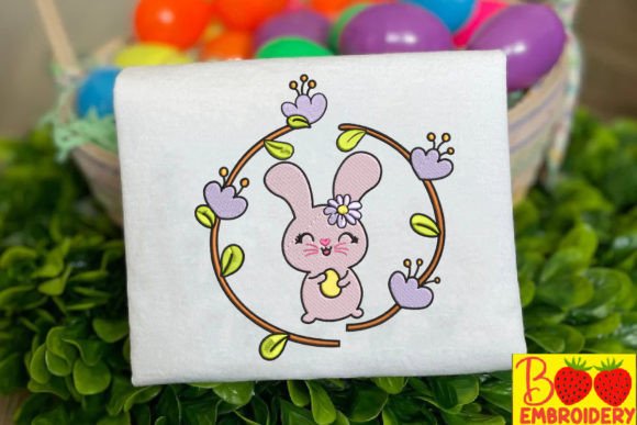 Review: Little Pink Rabbit Inside the Wreath